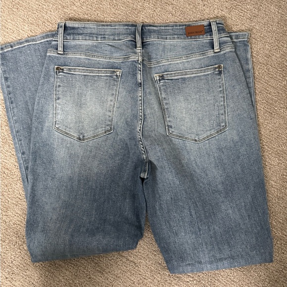 Judy Blue Classic Boot Cut Jeans - Picture 1 of 6